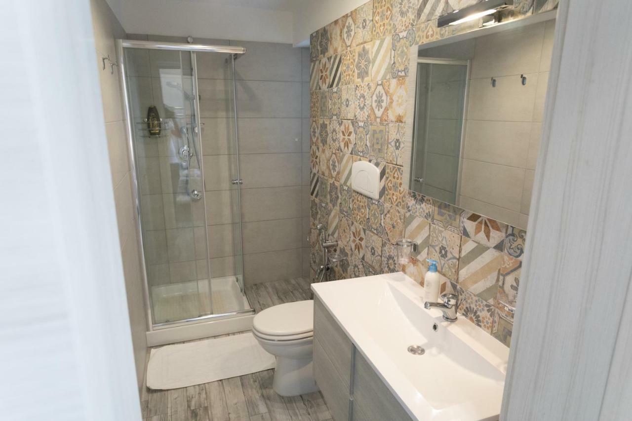 Edysio Mare Hotel Кустоначи Екстериор снимка